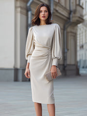 Mididress s řaseným pasem a nabíranými rukávy