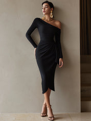 Černé bodycon midi šaty na jedno rameno
