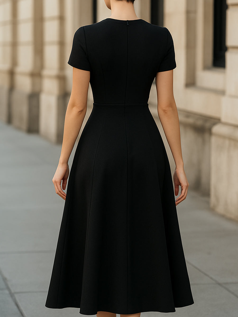 Klasická elegance – Midi šaty střihu A-linie